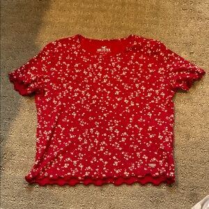 Hollister Red Floral Women's Baby Tee